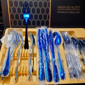 Polished Stylish Blue Silverware Set